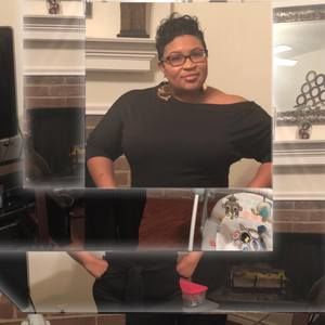 Meet your Posher, Doniqua